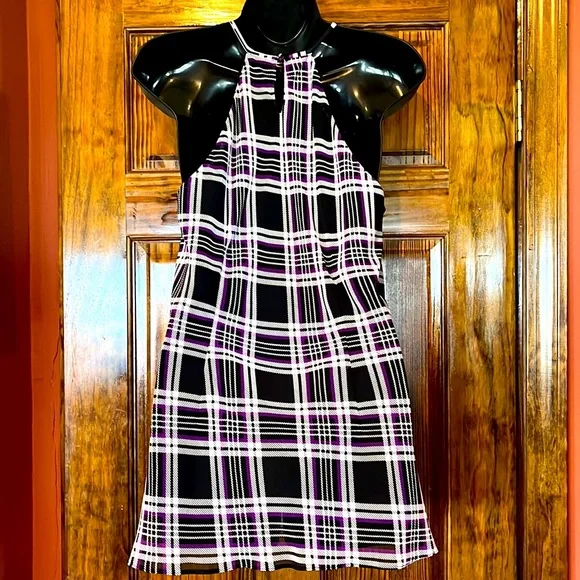 NWOT Sleeveless Plaid Ruffle Top - Picture 3 of 7